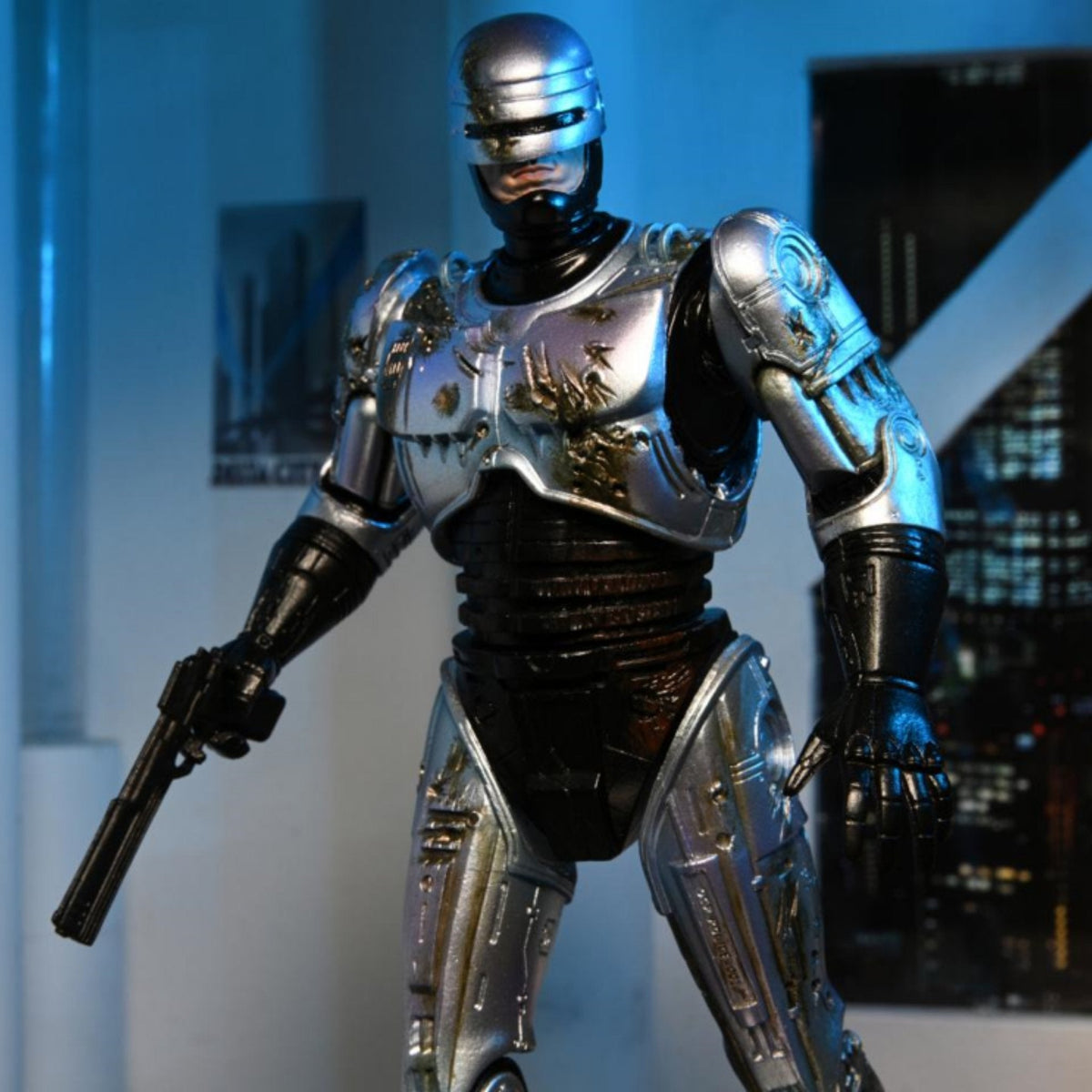 NECA Ultimate Battle Damaged RoboCop with Chair