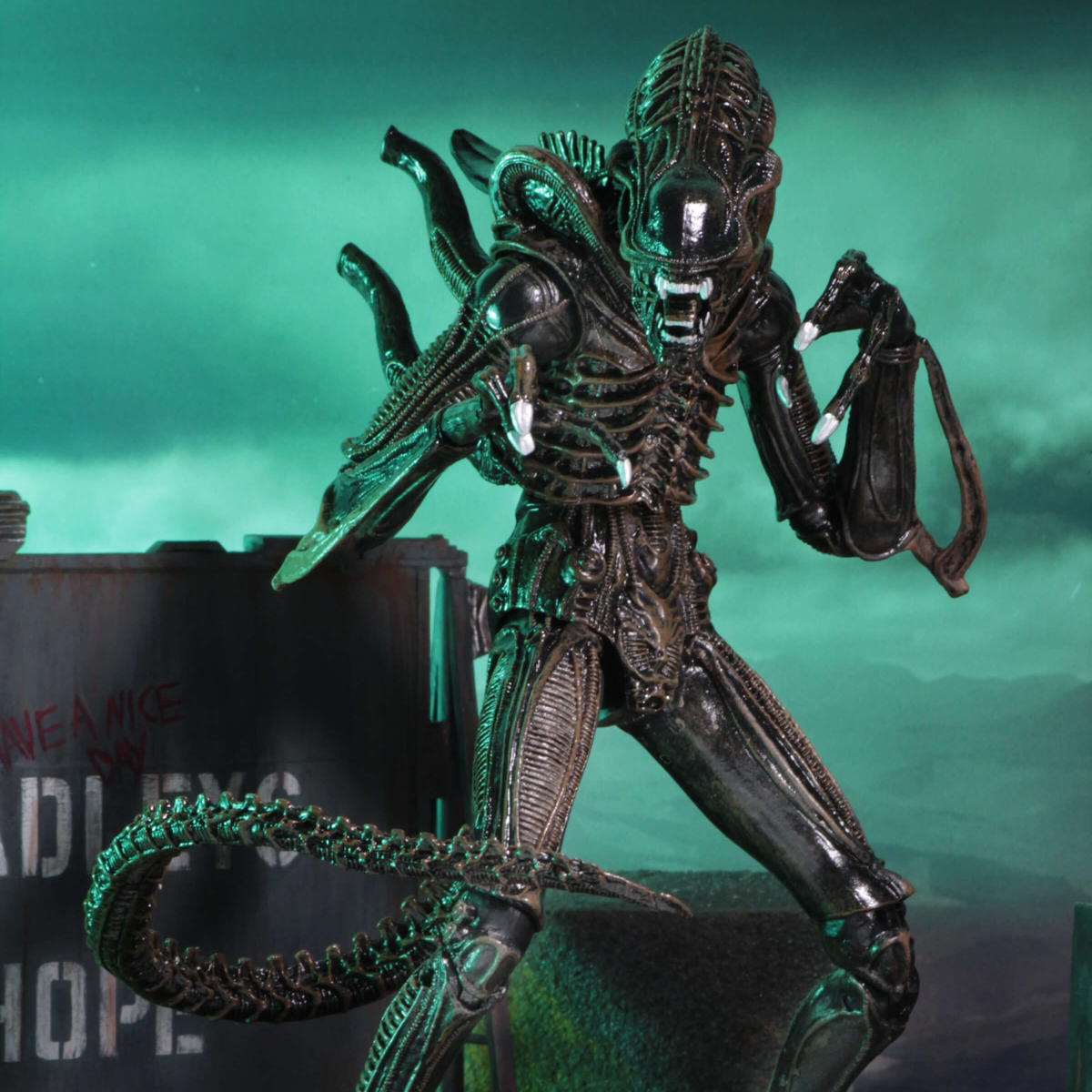 NECA Alien 1986 Ultimate Aliens Warrior (Brown Version)