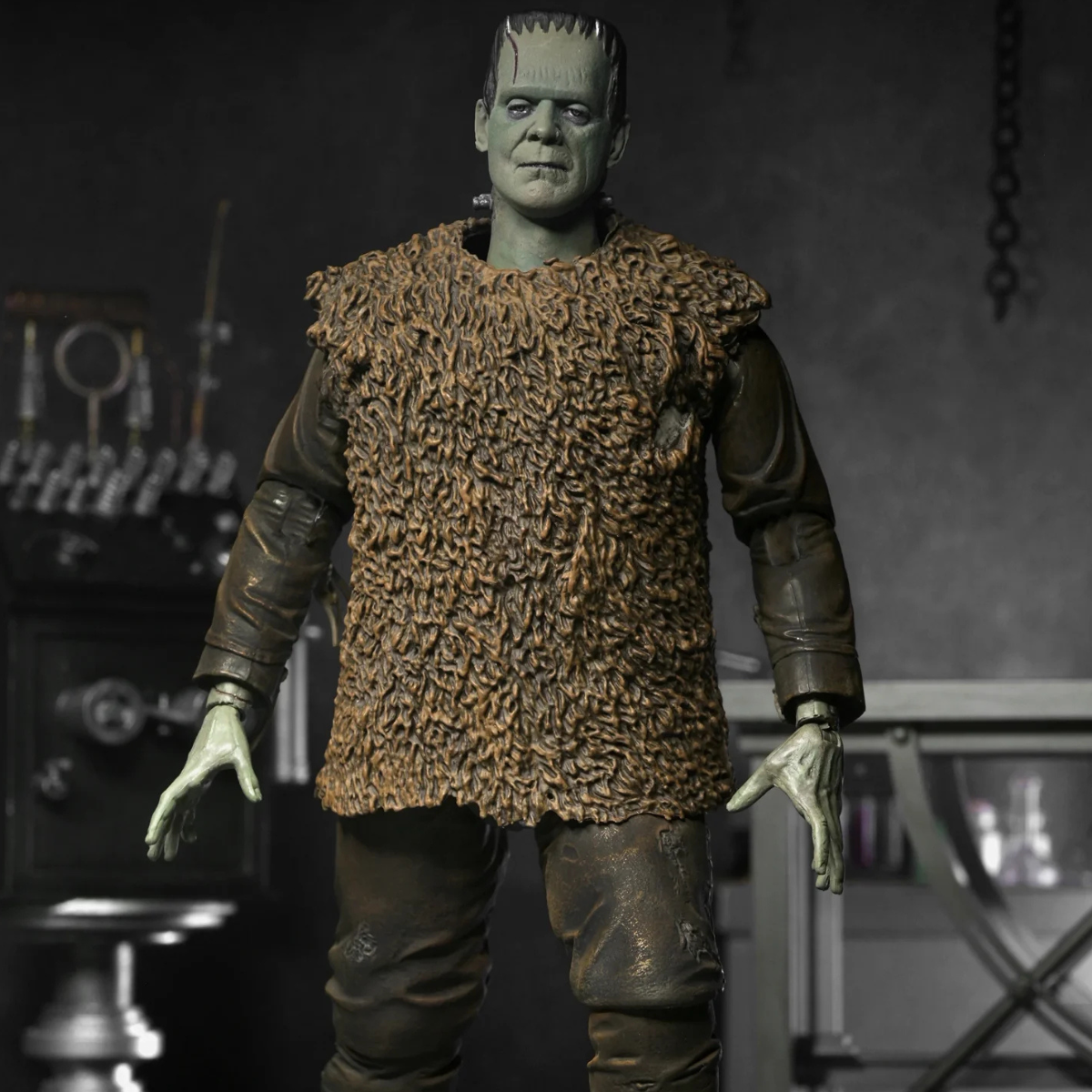 NECA Universal Monsters Son of Frankenstein Ultimate Frankenstein's Monster