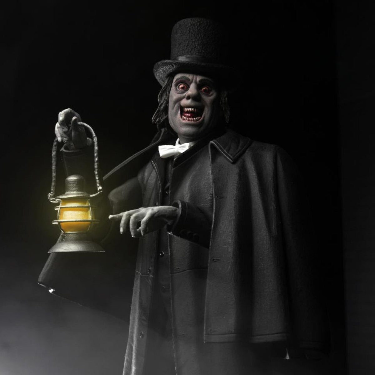 NECA London After Midnight Ultimate Professor Edward C. Burke