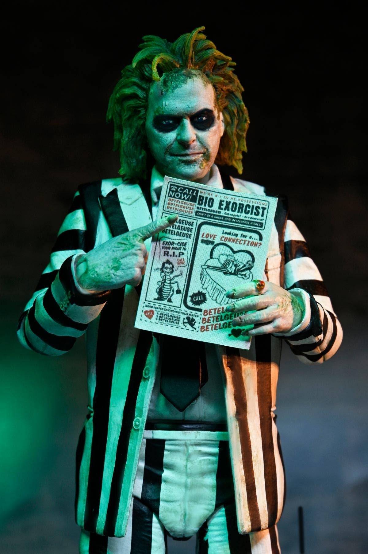 NECA Beetlejuice Beetlejuice Ultimate "Striped Suit" Beetlejuice