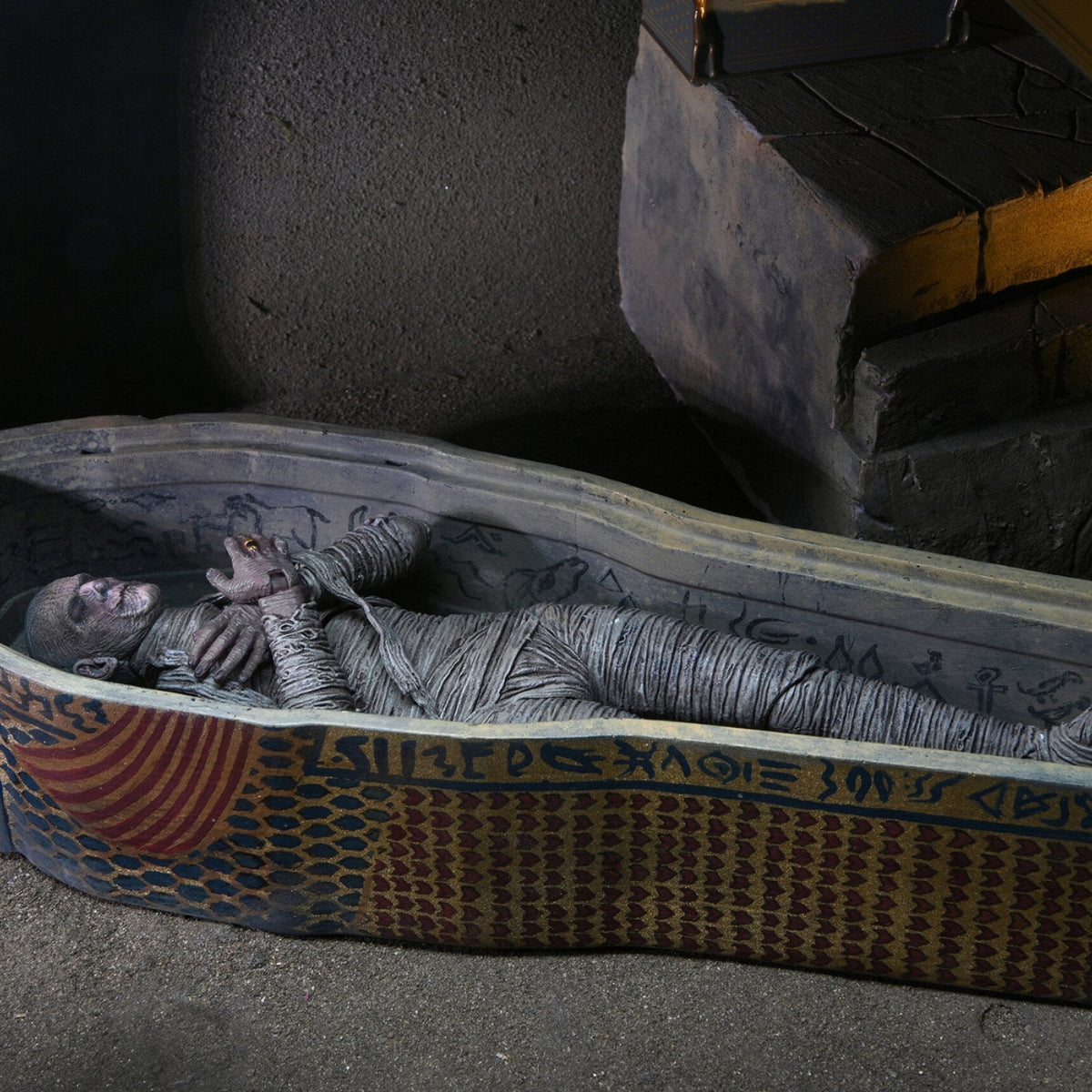 NECA Universal Monsters Ultimate Mummy