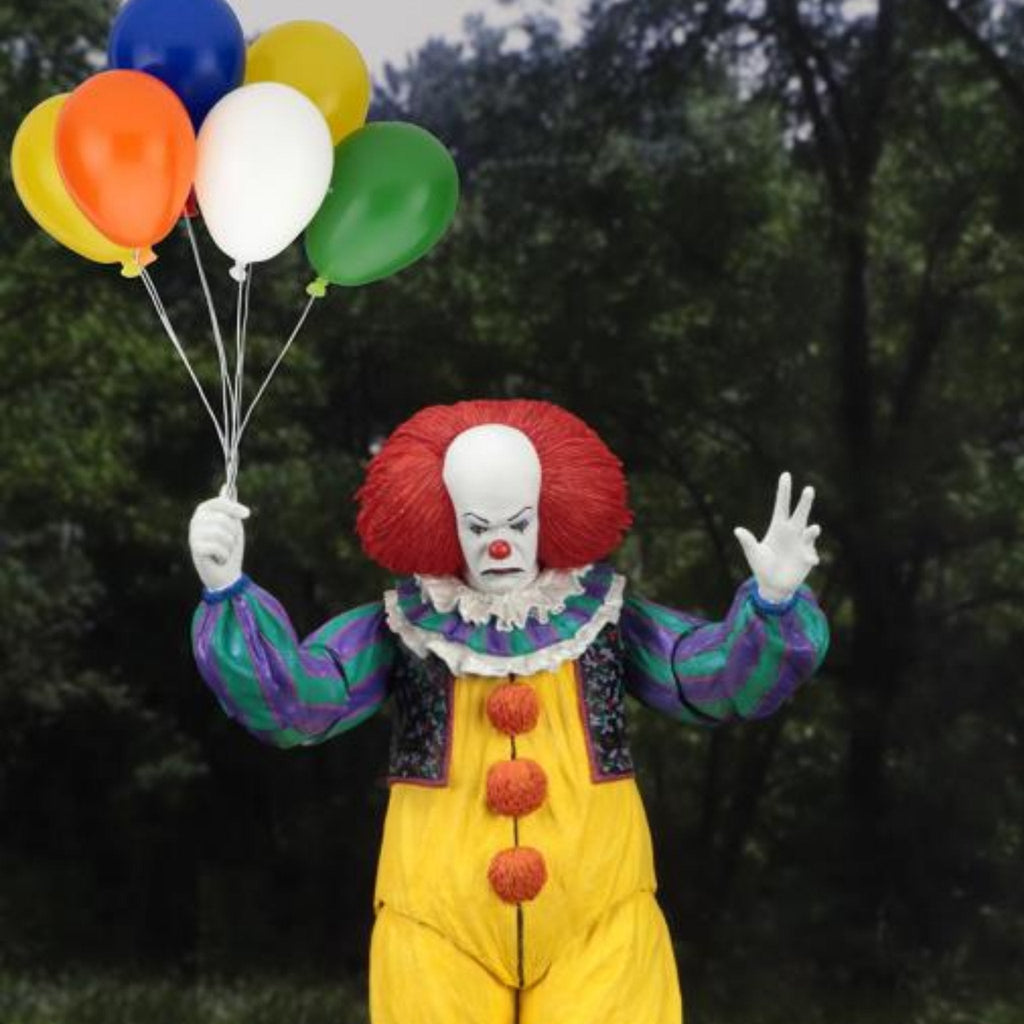 NECA IT Ultimate 7" Pennywise (1990)