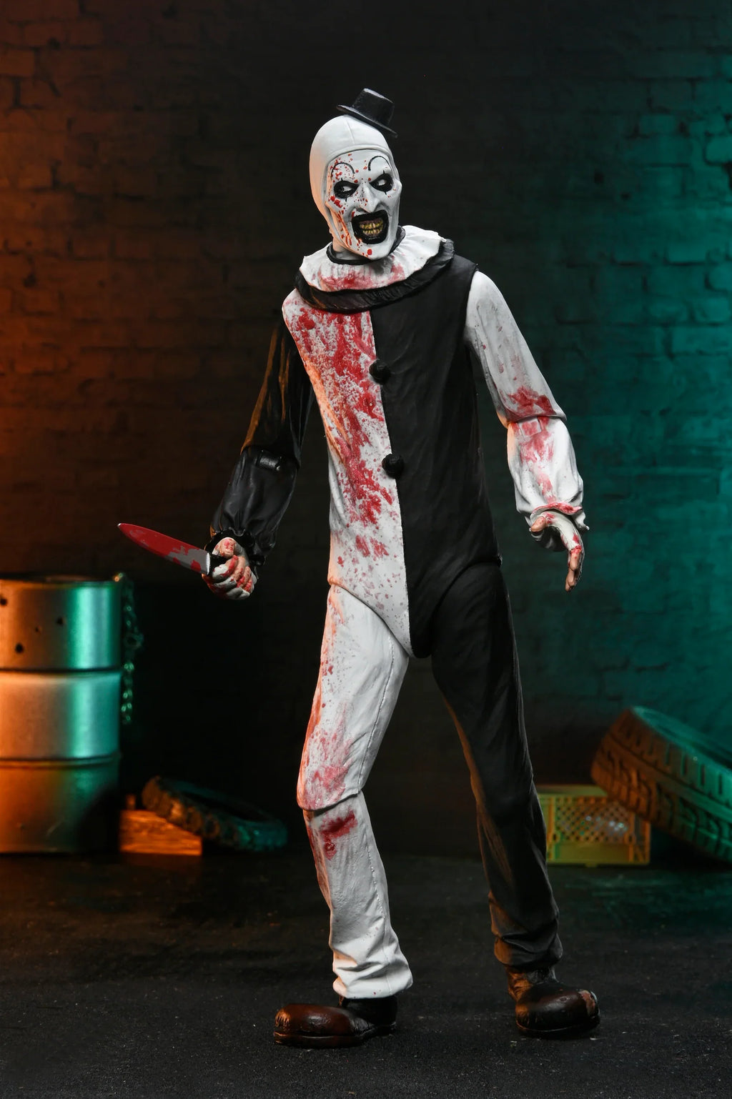 NECA Terrifier 2 Ultimate Art The Clown (Blood Splattered)