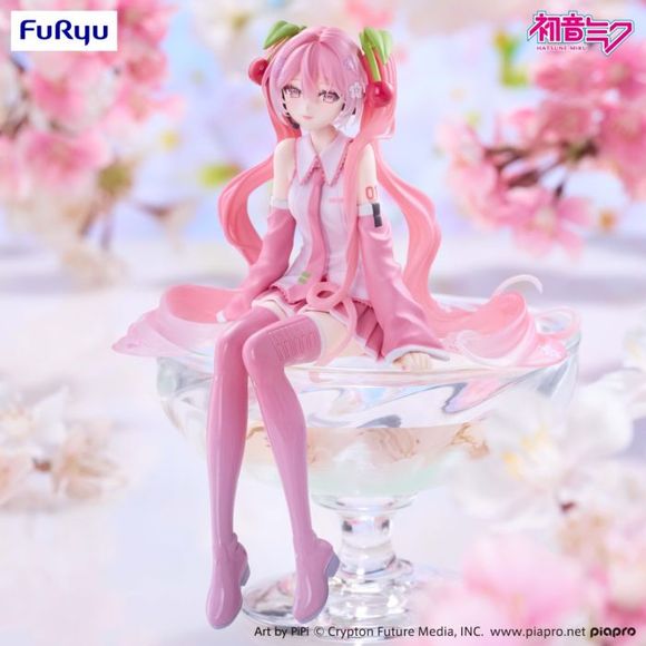 (PRE-ORDER: MAY 2027) FuRyu Hatsune Miku Sakura Miku 2026 Smile Ver. Noodle Stopper Figure