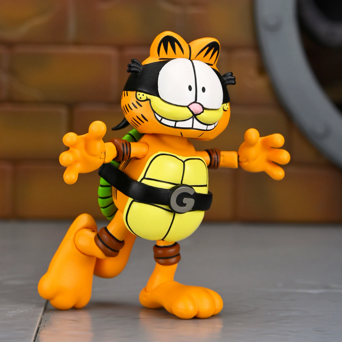 NECA Teenage Mutant Ninja Turtles x Garfield Archie Comics Ultimate Garfello & Odie 2-Pack