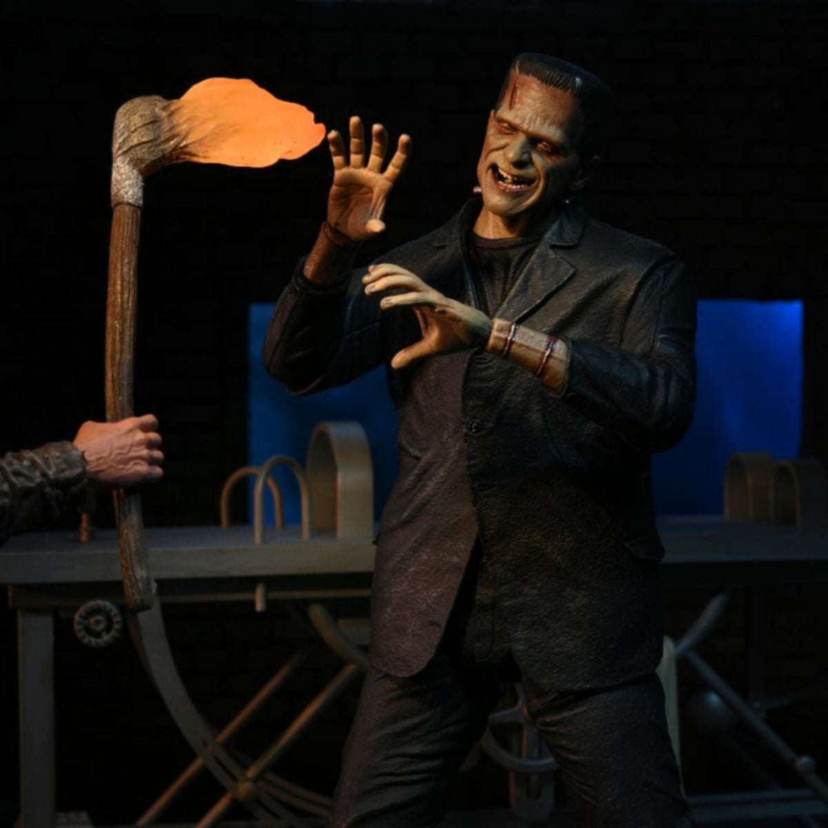 NECA Universal Monsters Accessory Pack: Frankenstein