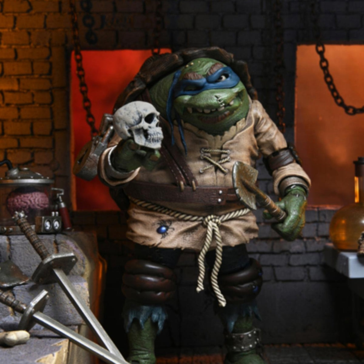 NECA Universal Monsters Teenage Mutant Ninja Turtles Leonardo