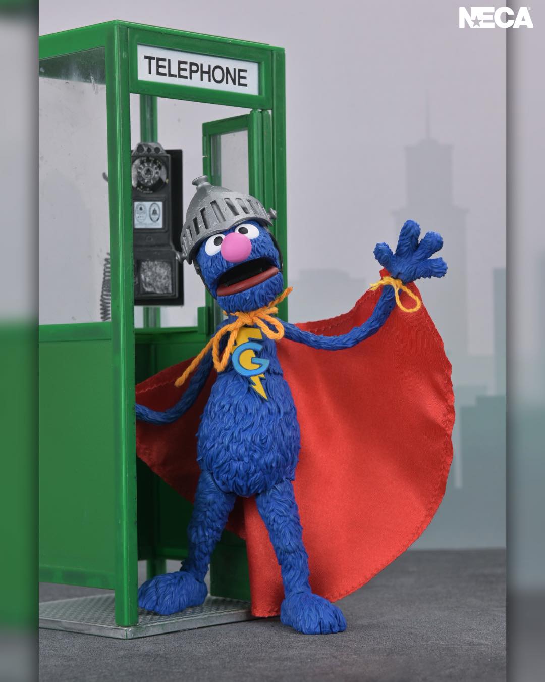 NECA Ultimate Sesame Street Super Grover
