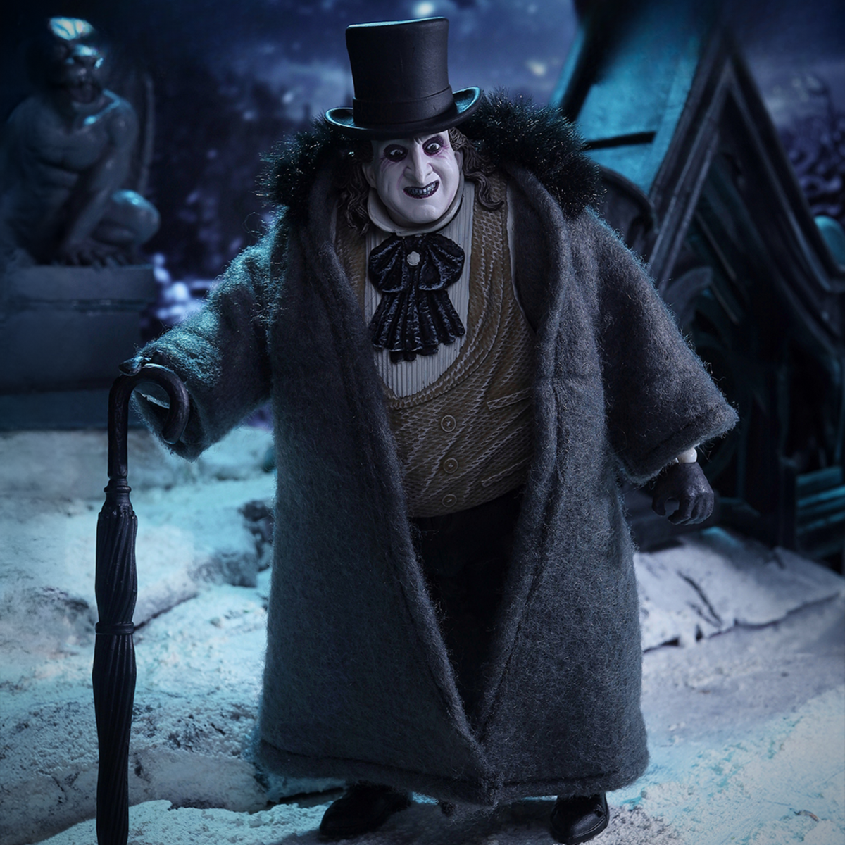 DC Multiverse Deluxe Theatrical Edition Penguin (Batman Returns)