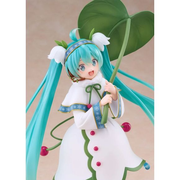 (PRE-ORDER: JAN 2027) Taito Vocaloid AMP+ Snow Hatsune Miku All Stars 2015 Ver. Figure