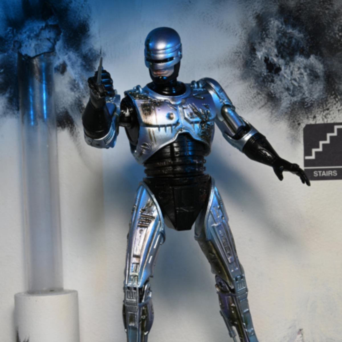 NECA Ultimate Battle Damaged RoboCop with Chair