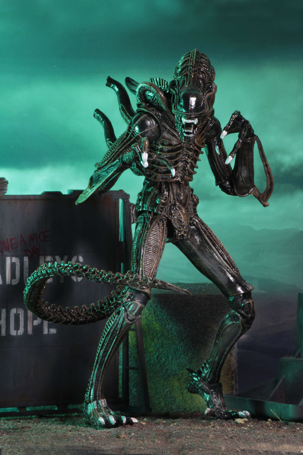NECA Alien 1986 Ultimate Aliens Warrior (Brown Version)