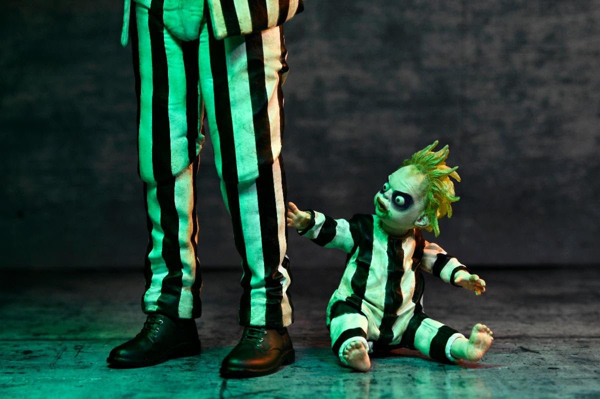 NECA Beetlejuice Beetlejuice Ultimate "Striped Suit" Beetlejuice