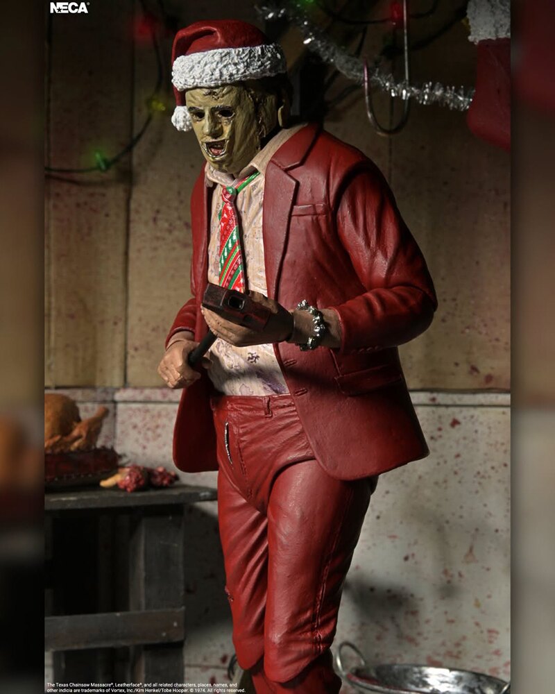 NECA Texas Chainsaw Massacre Ultimate Santa Leatherface