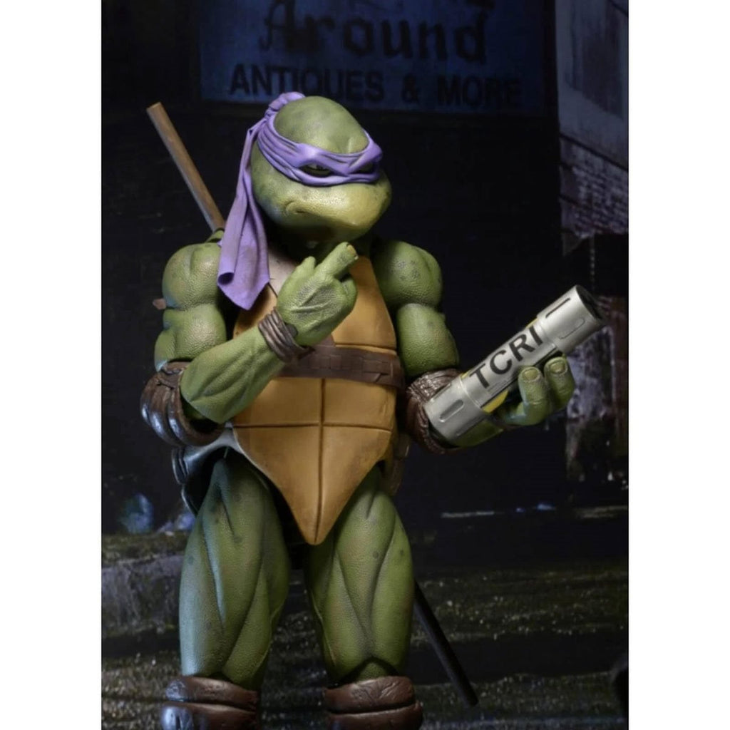 NECA Quarter Scale Teenage Mutant Ninja Turtles 1990 Movie Donatello (1:4 Scale)