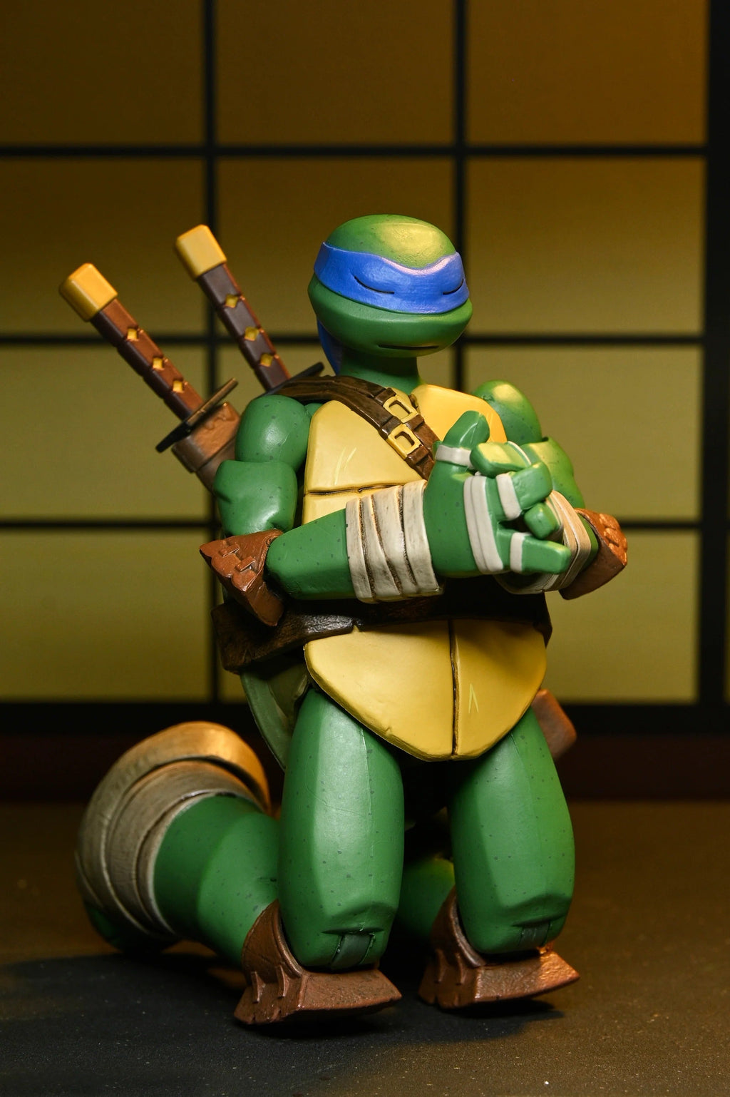 NECA Teenage Mutant Ninja Turtles Ultimate Leonardo (2012 Cartoon)