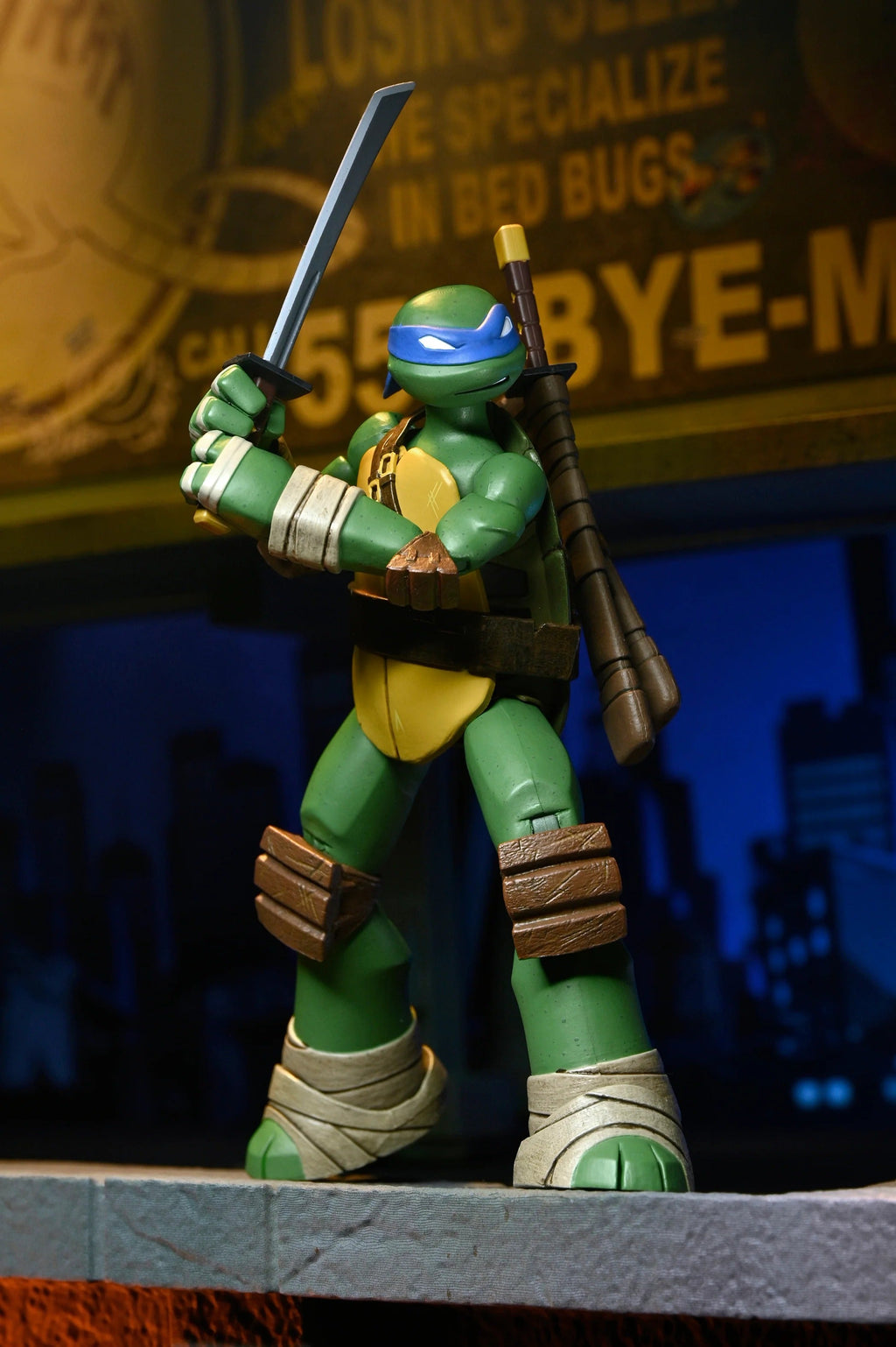 NECA Teenage Mutant Ninja Turtles Ultimate Leonardo (2012 Cartoon)