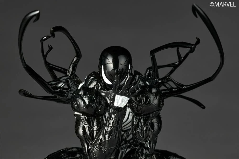 Marvel Comics Amazing Yamaguchi Revoltech NR105 Symbiote Suit Spider-Man (2027 Reissue)