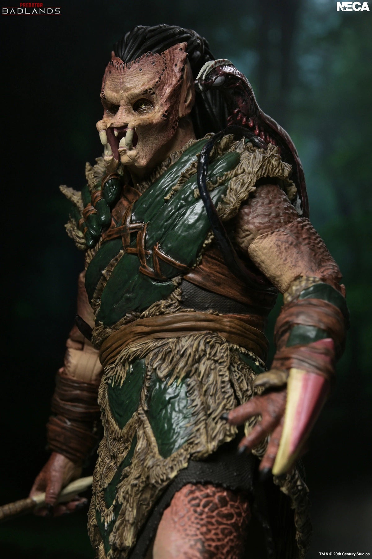 NECA Predator Badlands Ultimate Dek (Bo Bison Armor)