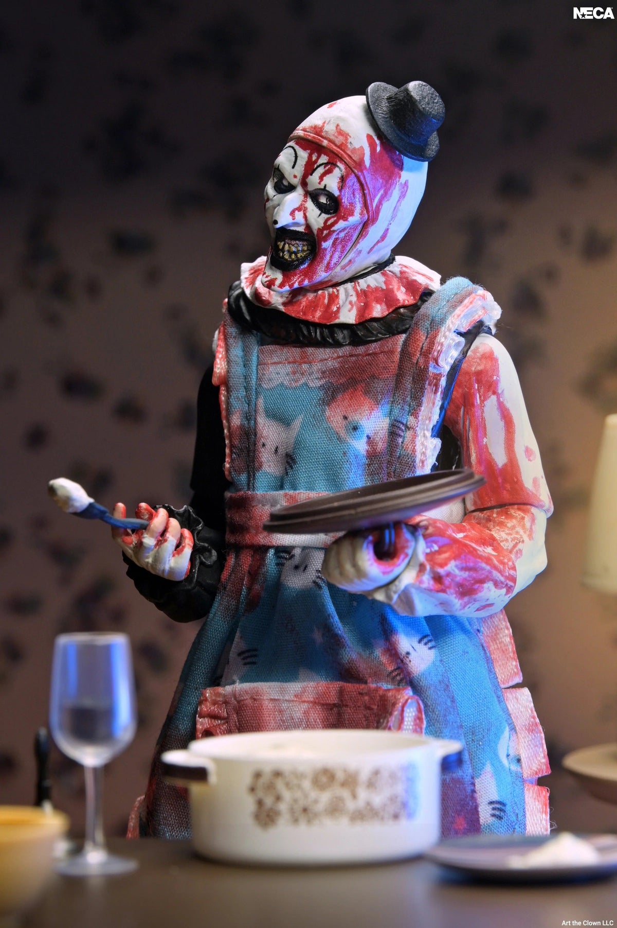 NECA Terrifier 2 Ultimate Thanksgiving Art the Clown