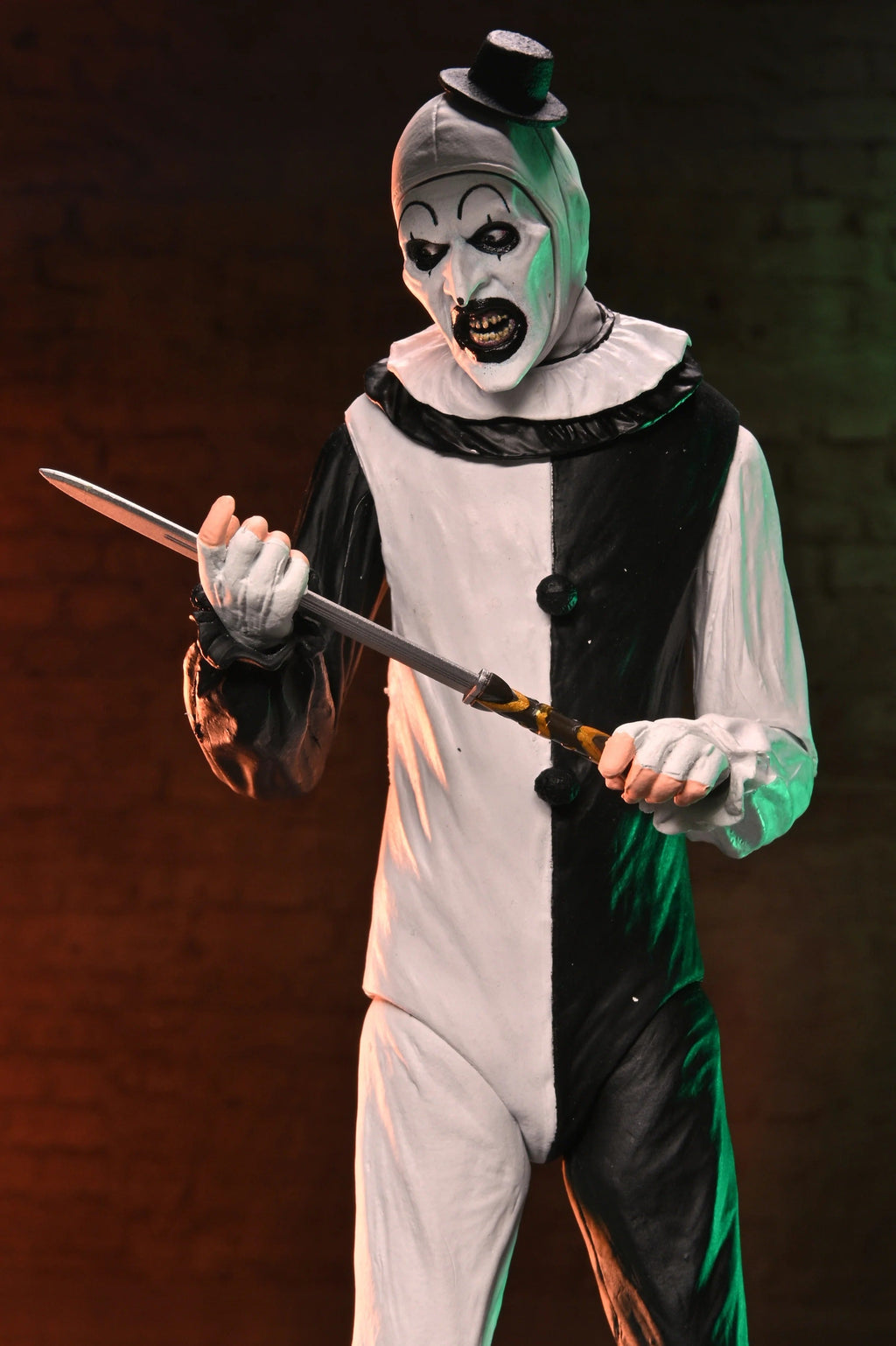 NECA Terrifier 2 Ultimate Art the Clown & The Little Pale Girl