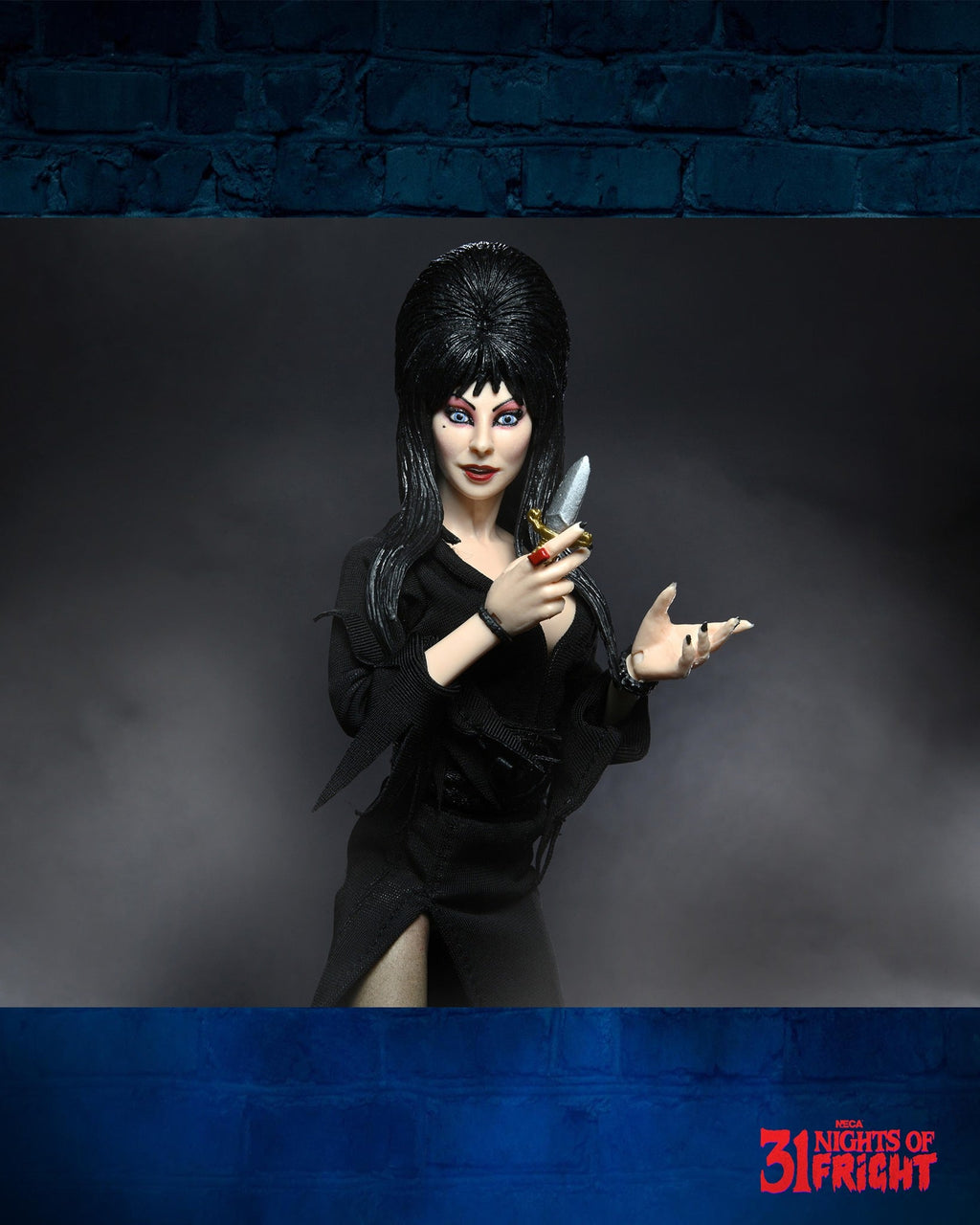 NECA Elvira Mistress of the Dark (8" Scale)
