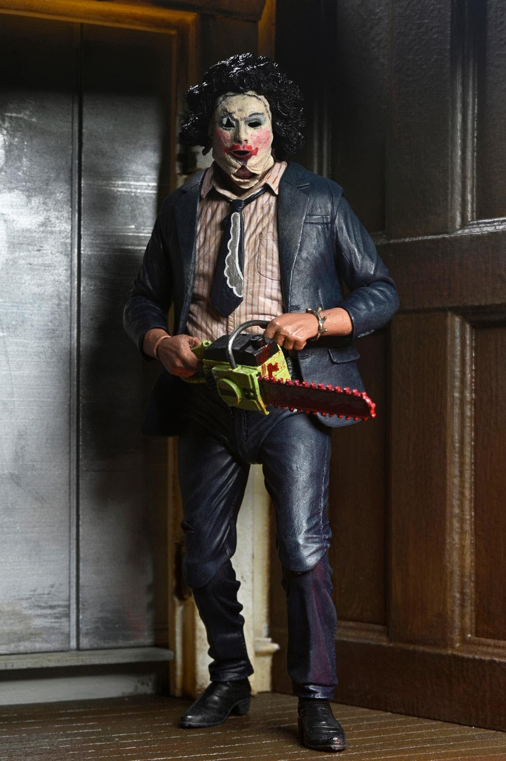 NECA Texas Chainsaw Massacre 50th Anniversary Ultimate Pretty Woman Leatherface