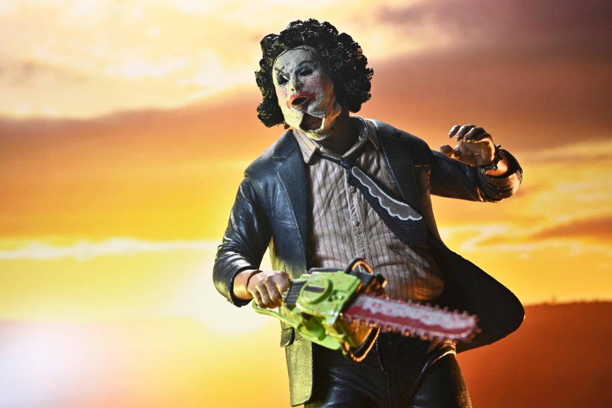 NECA Texas Chainsaw Massacre 50th Anniversary Ultimate Pretty Woman Leatherface