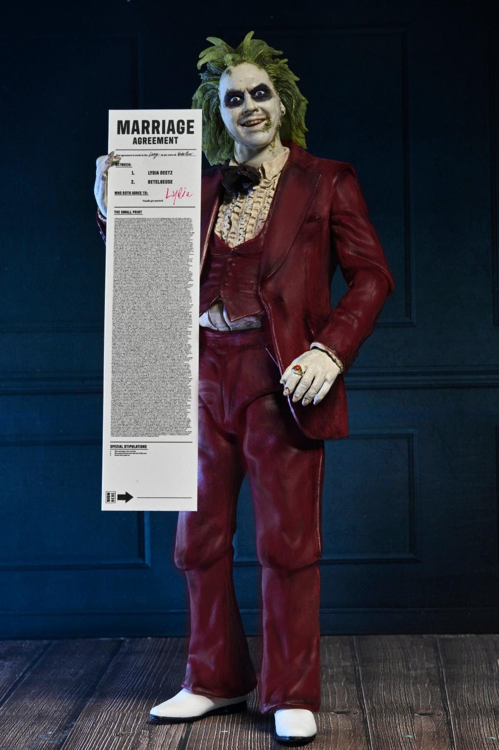 NECA Beetlejuice Ultimate "Red Tuxedo" Beetlejuice