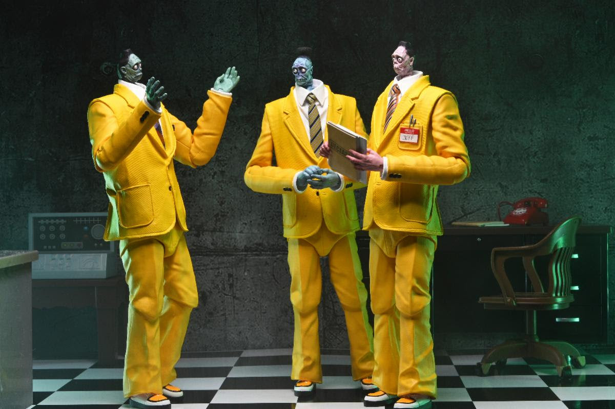 NECA Beetlejuice Beetlejuice Ultimate Bob