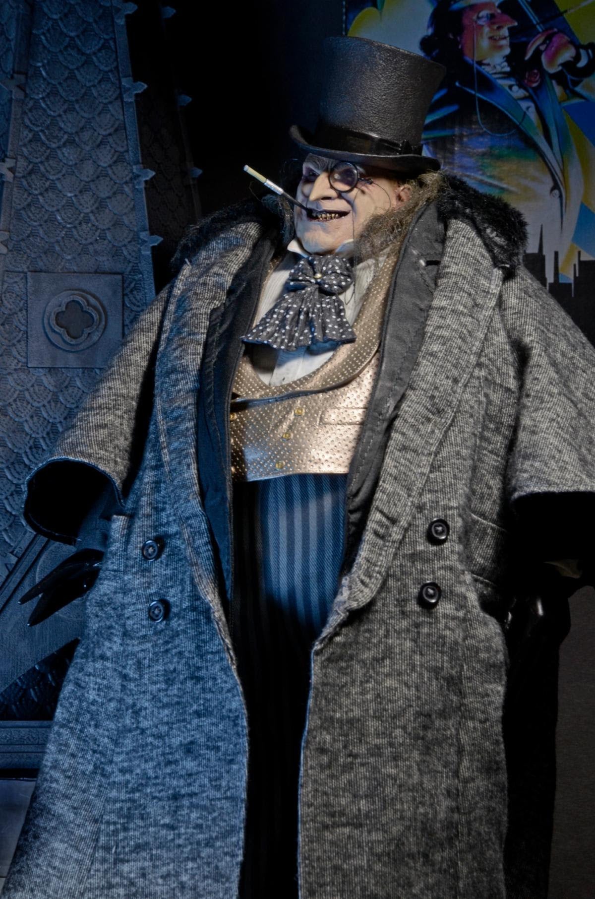 NECA Quarter Scale Batman Returns Danny Devito Mayoral Penguin (1:4 Scale)