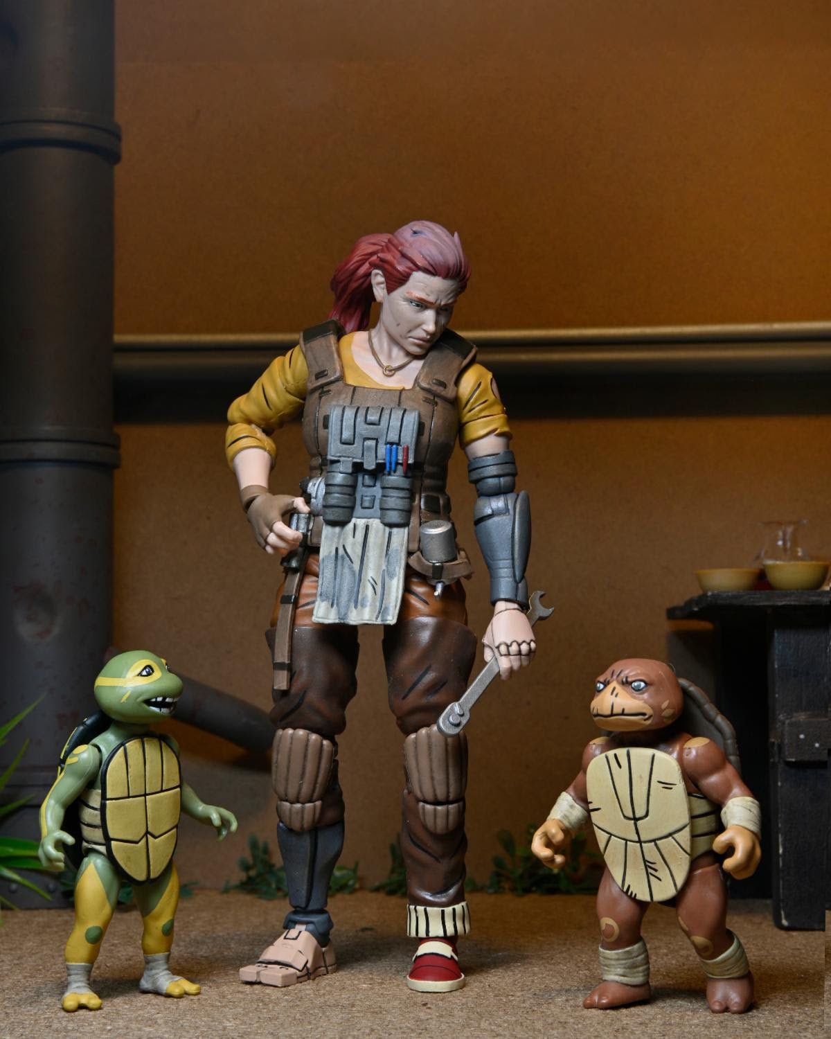 NECA Teenage Mutant Ninja Turtles Grammy April with Baby Yi & Moja (The Last Ronin- The Lost Years)