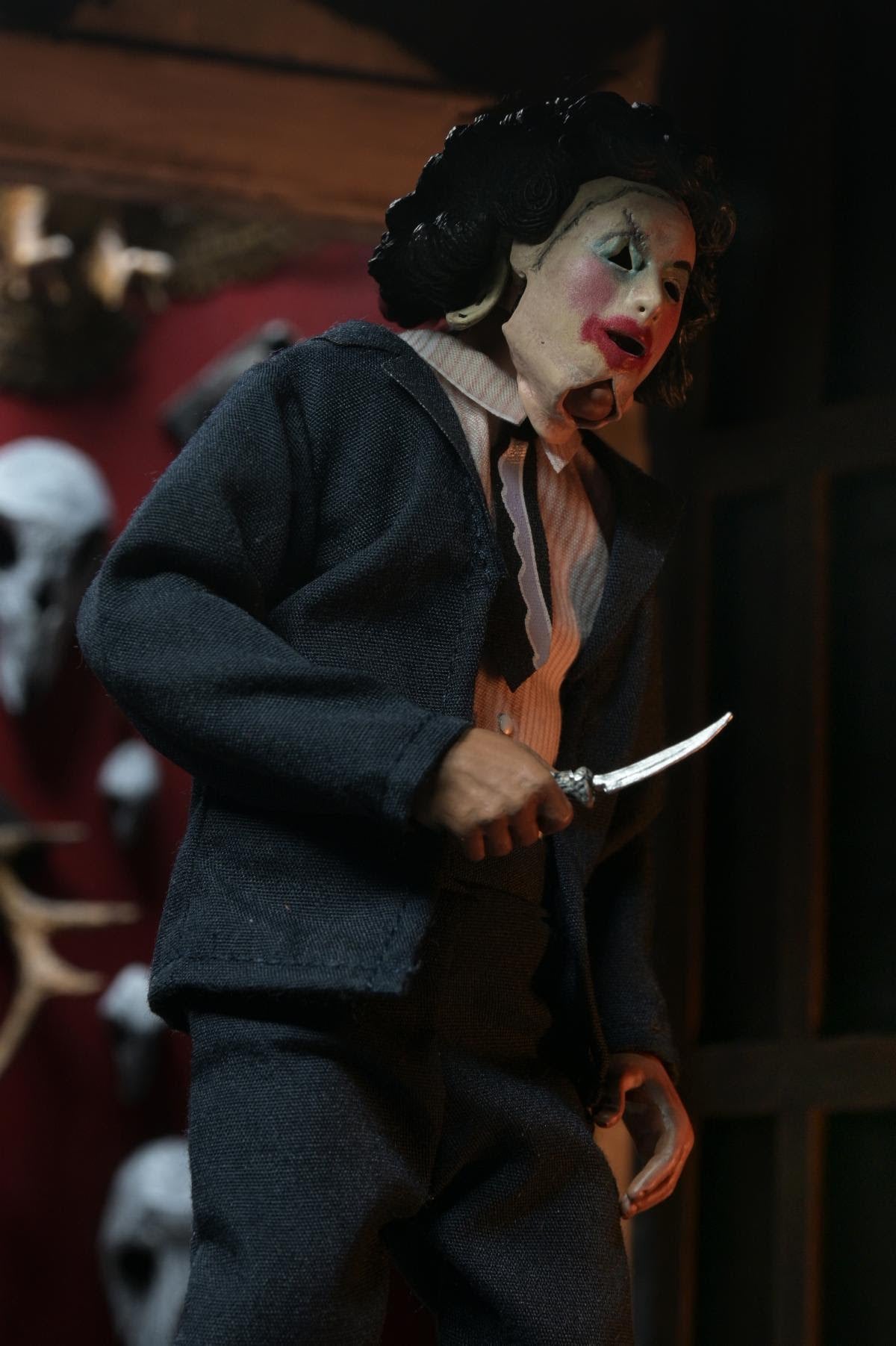 NECA Texas Chainsaw Massacre Leatherface with Pretty Woman Mask (8" Clothed Scale)