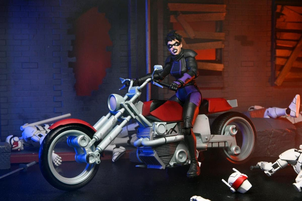 NECA Teenage Mutant Ninja Turtles Casey Marie with Motorcycle (The Last Ronin)