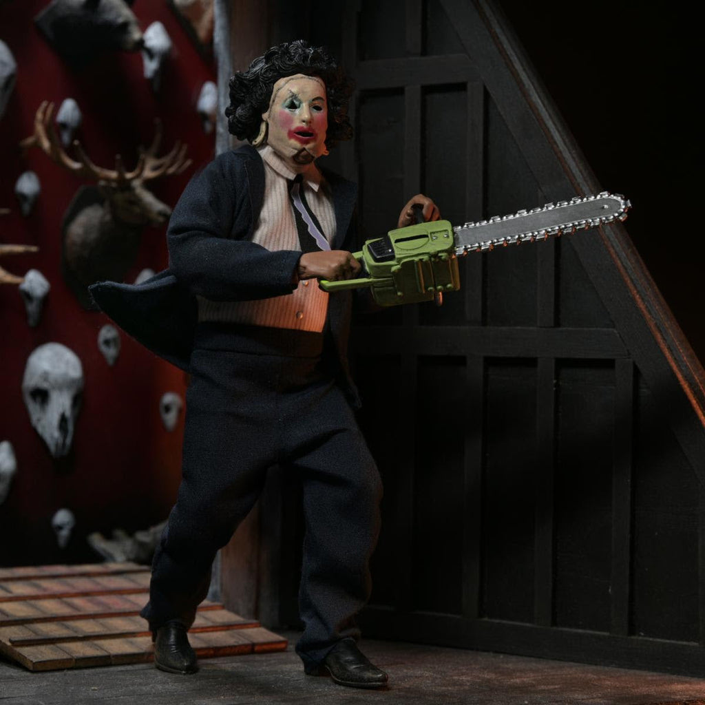 NECA Texas Chainsaw Massacre Leatherface with Pretty Woman Mask (8" Clothed Scale)