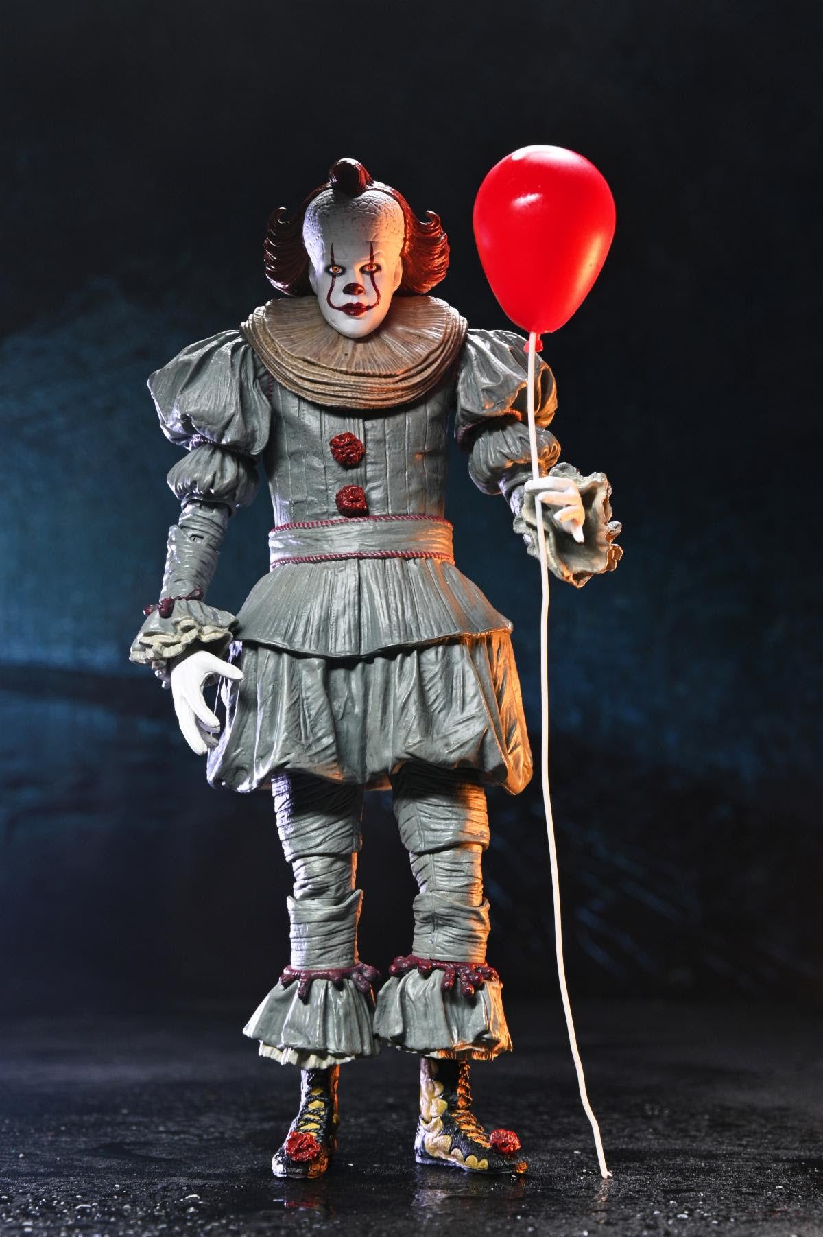 NECA IT: Welcome to Derry Ultimate Pennywise