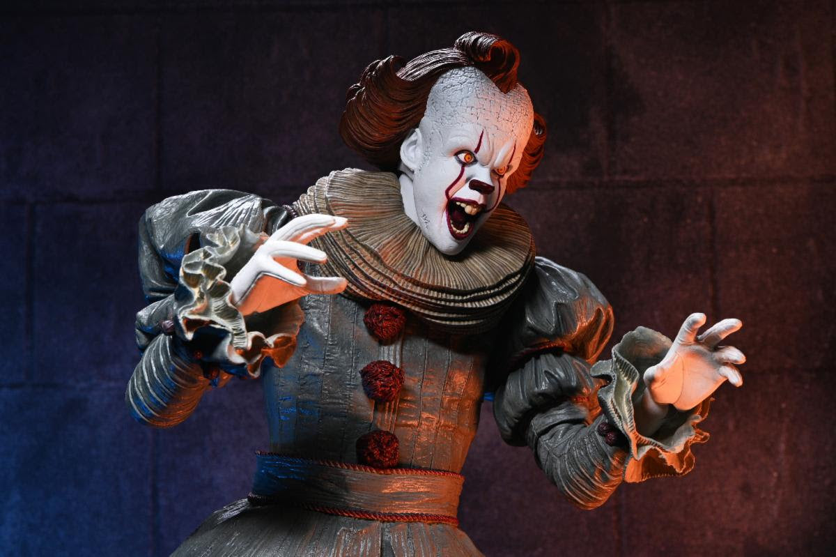 NECA Quarter Scale IT: Welcome to Derry Pennywise