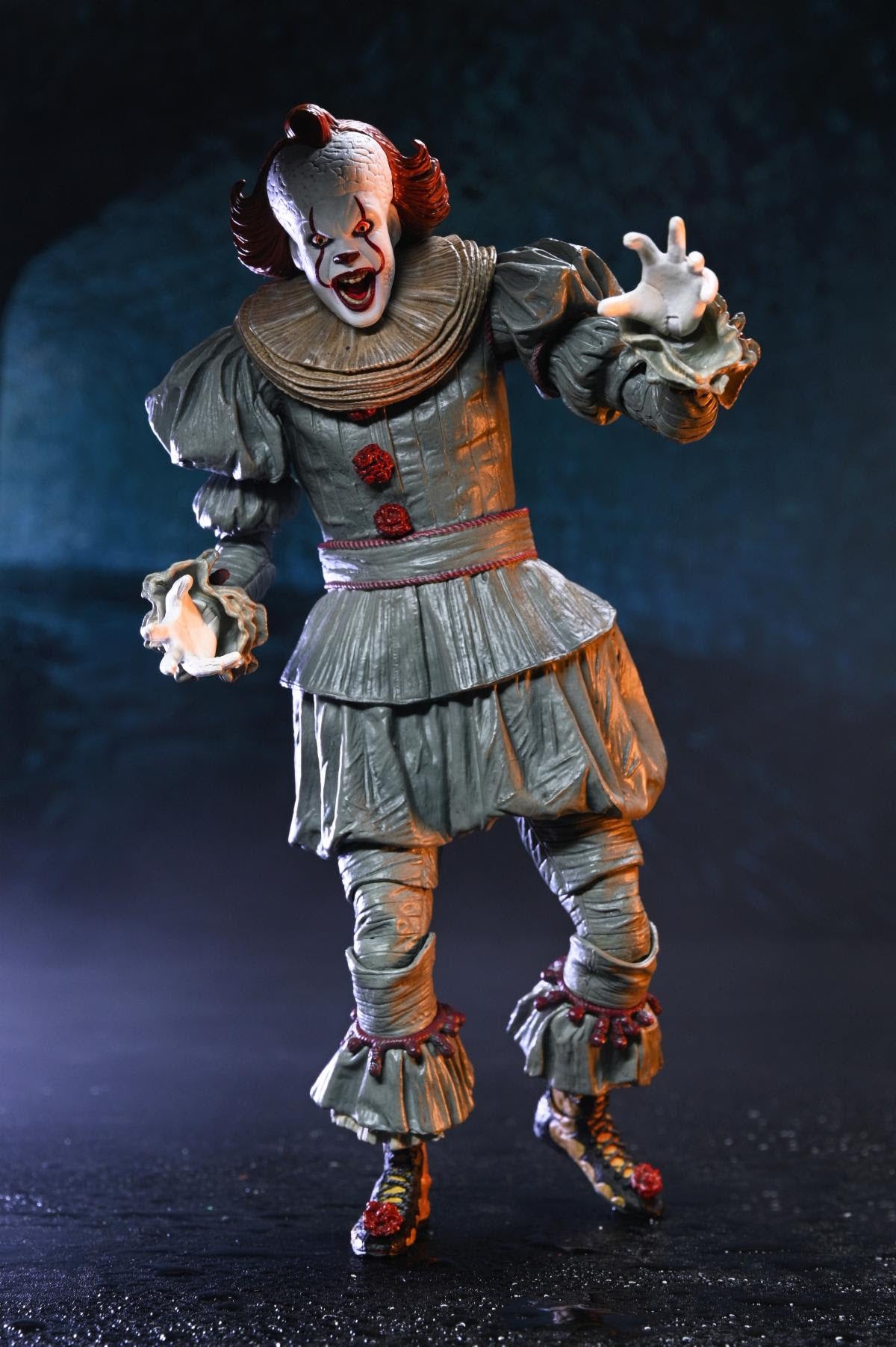 NECA IT: Welcome to Derry Ultimate Pennywise