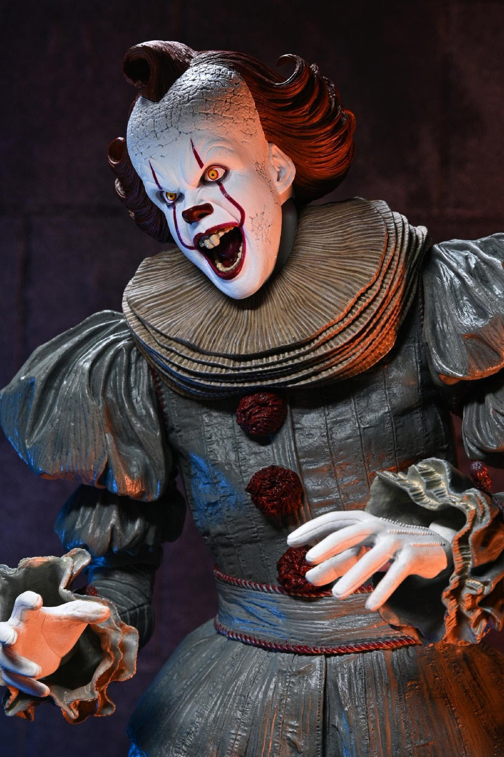 NECA Quarter Scale IT: Welcome to Derry Pennywise