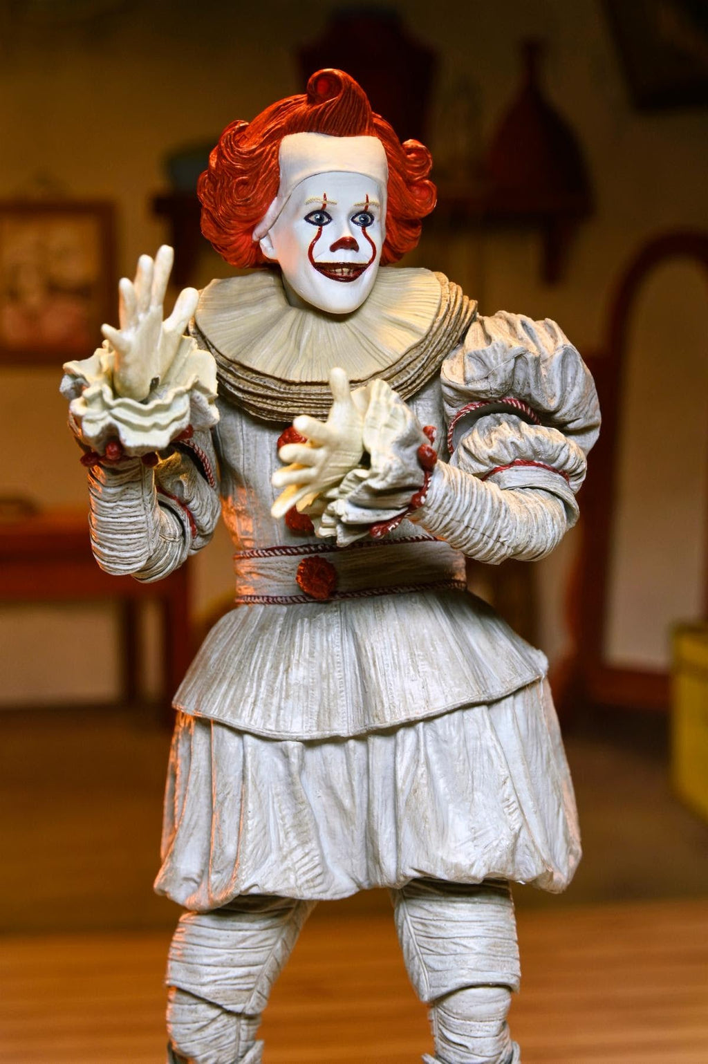 NECA IT: Welcome to Derry Ultimate Bob Gray as Pennywise