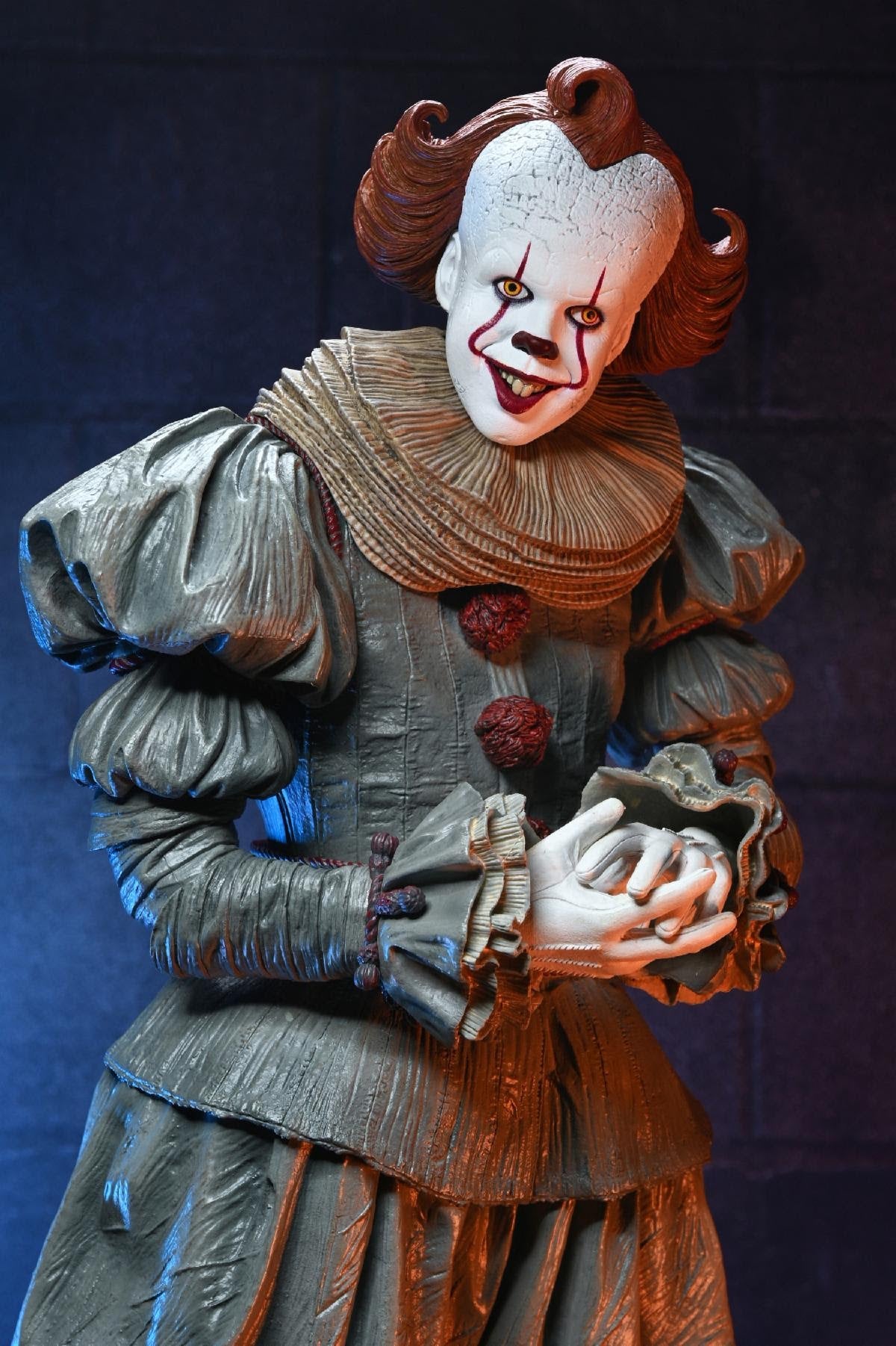 NECA Quarter Scale IT: Welcome to Derry Pennywise