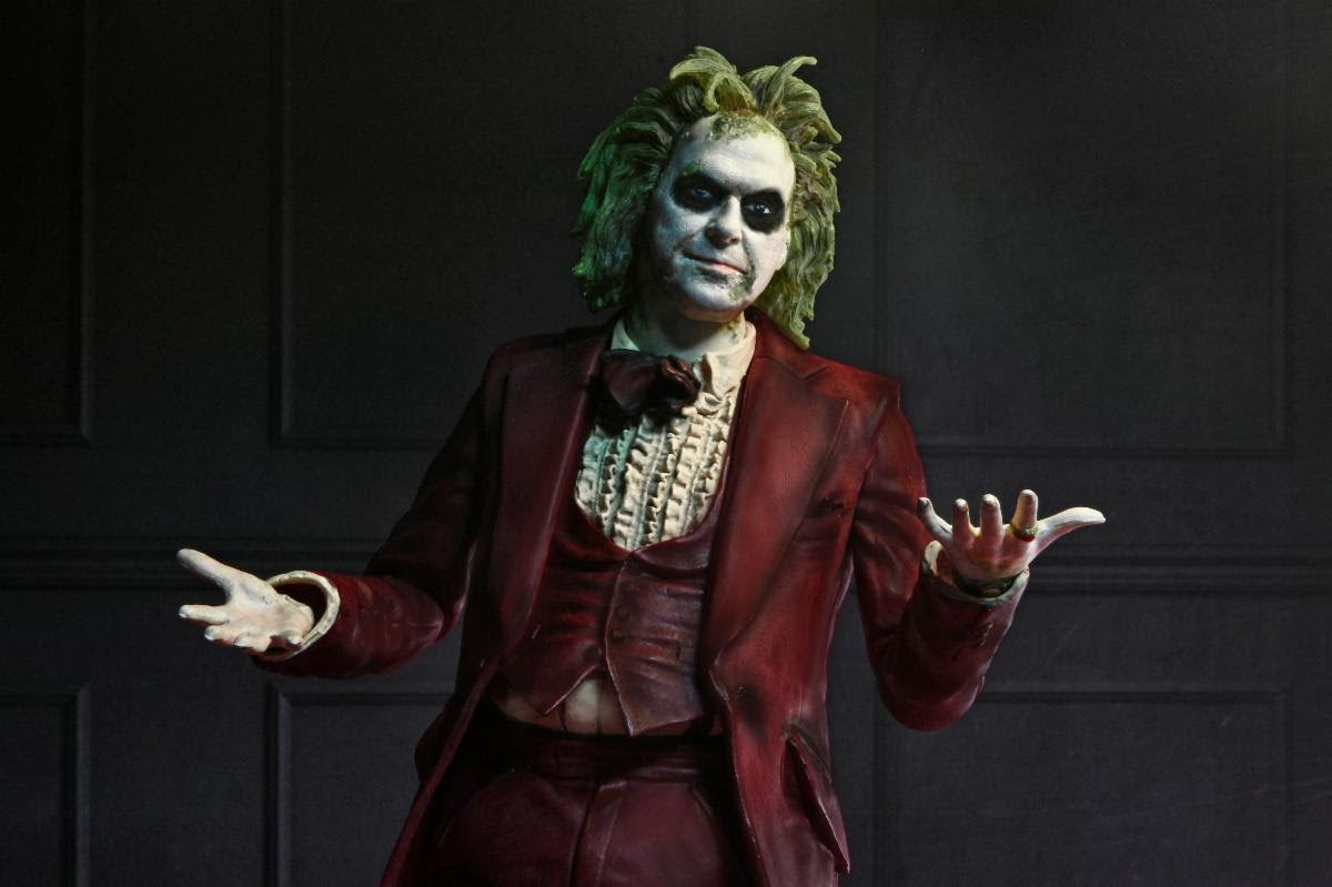 NECA Beetlejuice Ultimate "Red Tuxedo" Beetlejuice