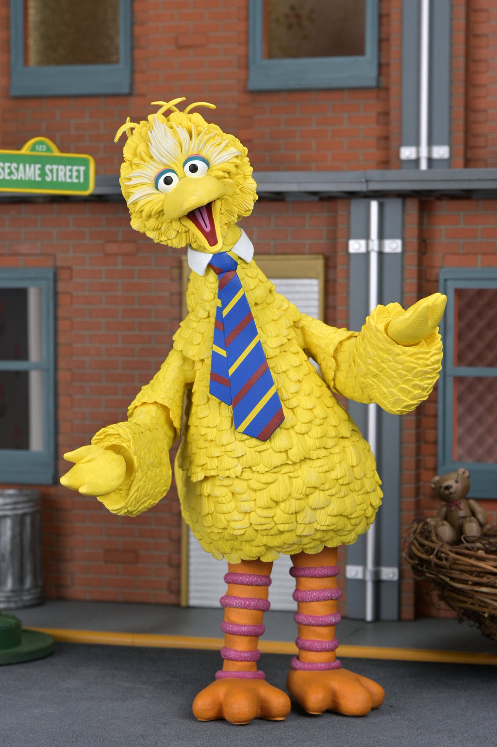 NECA Sesame Street Ultimate Big Bird